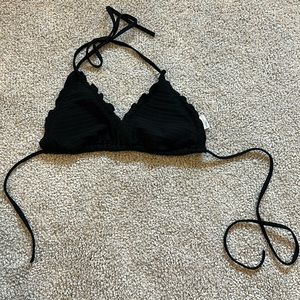 ***BLACK SWIM SUIT*** mossimo swim suit top, large, bikini, great condition!